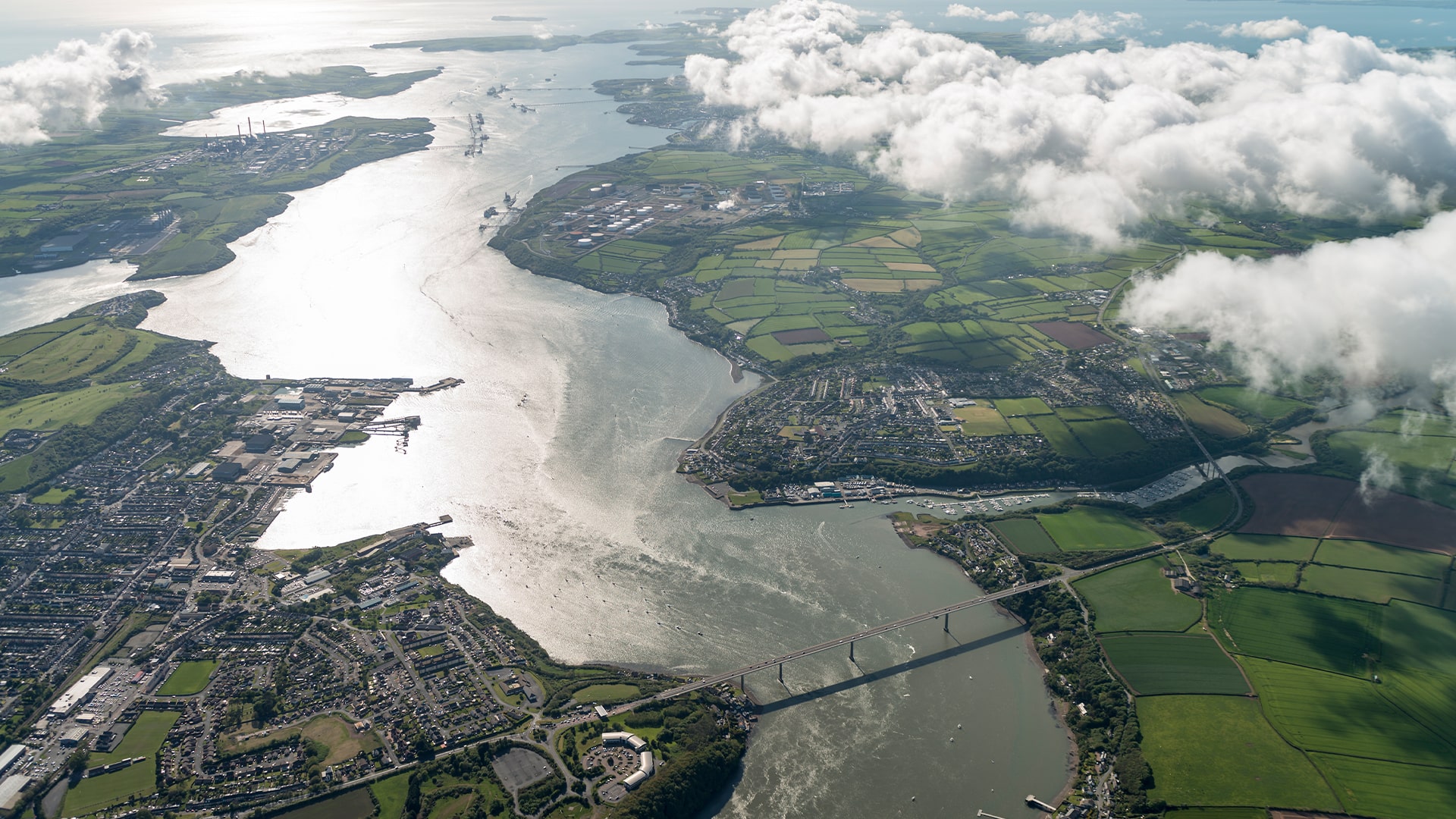 Dociau Aberdaugleddau a Phenfro